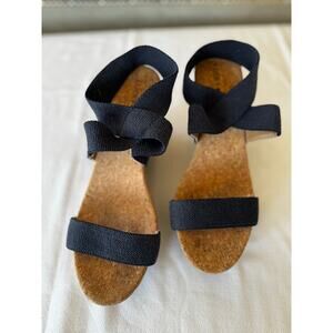 Lucky Brand Women's Navy Canvas Cork Wedge Sandals Size 8